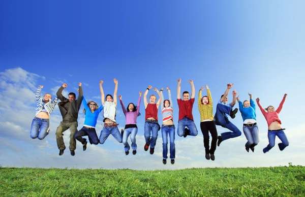Name:  gallery_cheering_group.jpg
Views: 312
Size:  26.9 KB