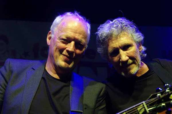 Name:  David+and+Roger...together...smiling....jpg
Views: 202
Size:  20.6 KB