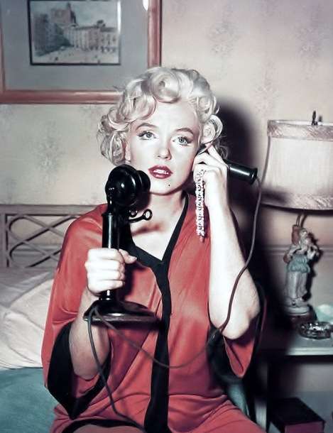 Name:  Marilyn Monroe.jpg
Views: 296
Size:  60.1 KB