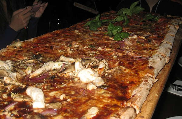 Name:  Metre Long Pizza for your whole table.jpg
Views: 381
Size:  46.8 KB