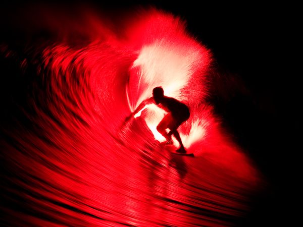 Name:  bruce-irons-flaming-surfboard_39990_600x450[1].jpg
Views: 192
Size:  34.7 KB