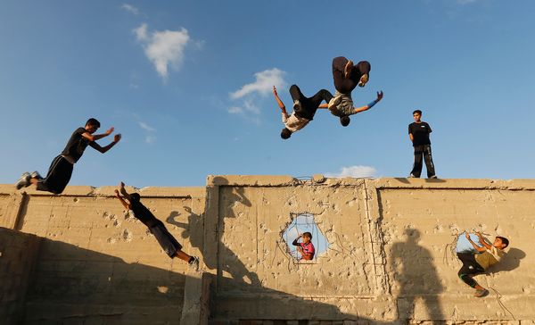 Name:  best-news-pictures-september-2012-parkour-wall_59841_600x450[1].jpg
Views: 141
Size:  34.9 KB