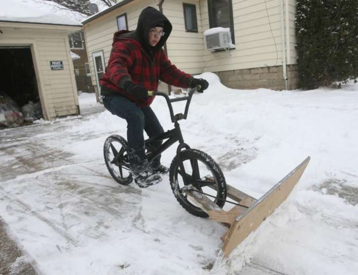 Name:  snowkidbike.jpg
Views: 705
Size:  39.6 KB