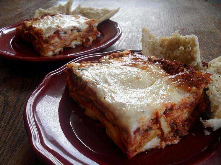 Name:  Veronica's lasagna.jpg
Views: 427
Size:  62.1 KB