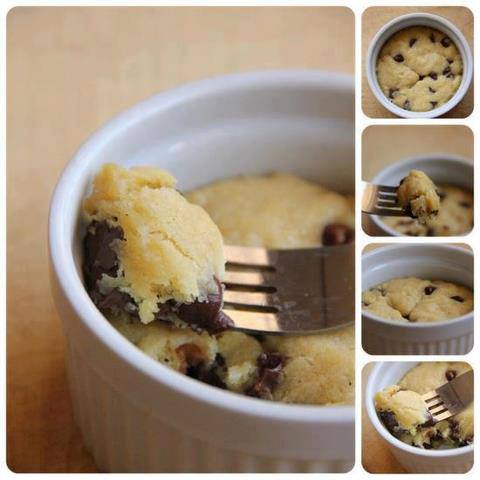 Name:  deep dish chocolate chip cookie..jpg
Views: 152
Size:  27.8 KB