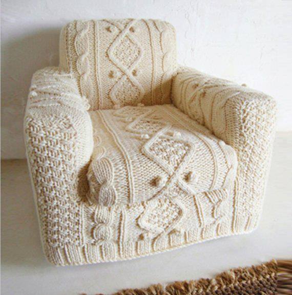 Name:  Sweater Chair.jpg
Views: 221
Size:  49.5 KB