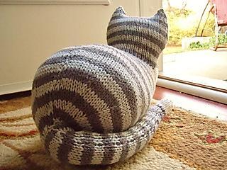 Name:  Knitted Cat.jpg
Views: 118
Size:  21.9 KB