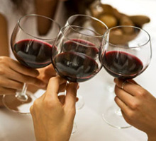 Name:  Cheers-Red-Wine-Glasses.jpg
Views: 573
Size:  19.4 KB