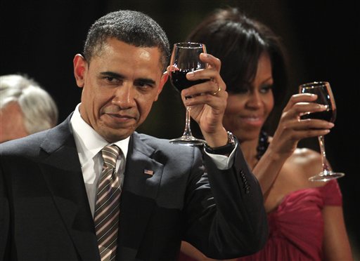 Name:  The-Obamas-drinking-wine-Chile1.jpg
Views: 148
Size:  33.8 KB