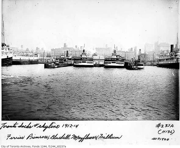 Name:  8-2011626-ferry-docks-skyline-1912-14-f1244_it0237a.jpg
Views: 1191
Size:  44.8 KB