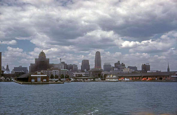 Name:  9f-2011630-ferry-1950s_skyline.jpg
Views: 1086
Size:  26.3 KB