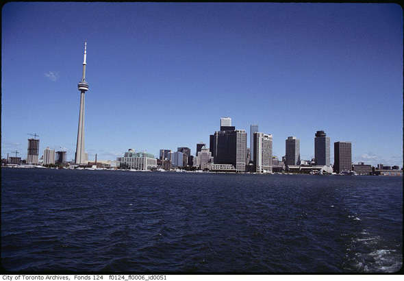 Name: 9l-2011627-ferry-far-wiley-80s-f0124_fl0006_id0051.jpg
Views: 898
Size: 25.3 KB