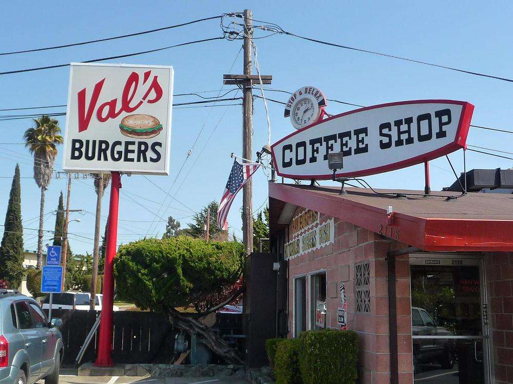 Name:  Val's Burgers.jpg
Views: 132
Size:  130.8 KB