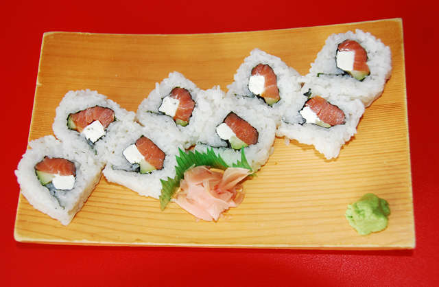 Name:  philadelphia-sushi-roll.jpg
Views: 168
Size:  56.3 KB