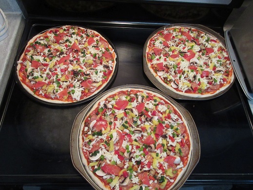 Name:  super bowl pizza.jpg
Views: 89
Size:  123.6 KB