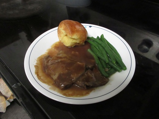 Name:  roast beef and Yorkshire.jpg
Views: 60
Size:  72.6 KB