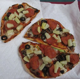 Name:  2 ingredient pizza dough pizzas.jpg
Views: 72
Size:  53.5 KB