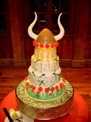 Name:  viking wedding cake.jpg
Views: 184
Size:  17.1 KB
