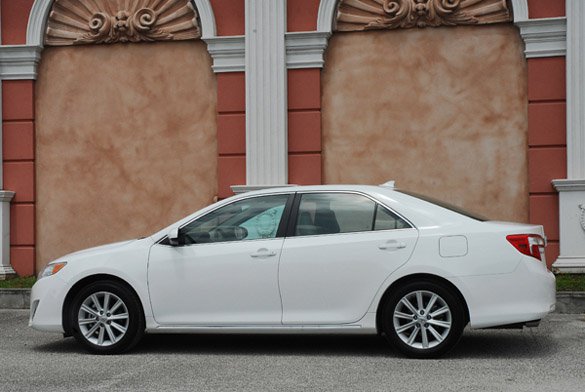 Name:  2012-Toyota-Camry-Beauty-Side-Done-Small.jpg
Views: 660
Size:  44.1 KB