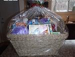 members/bellini-albums-gift-baskets-picture97023-gift-basket-womens-haba-1.jpg